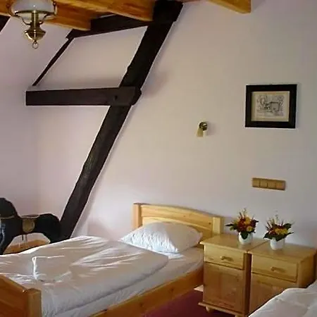 Stara Stajnia Hotel