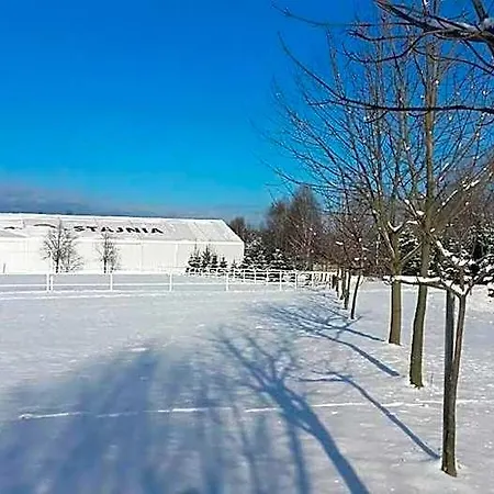 Stara Stajnia 3*