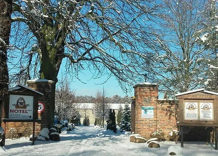 Hotell Stara Stajnia 3*