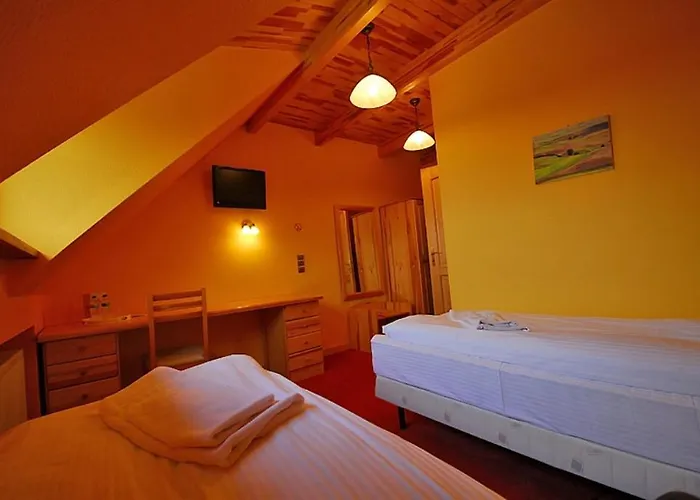 Hotell Stara Stajnia